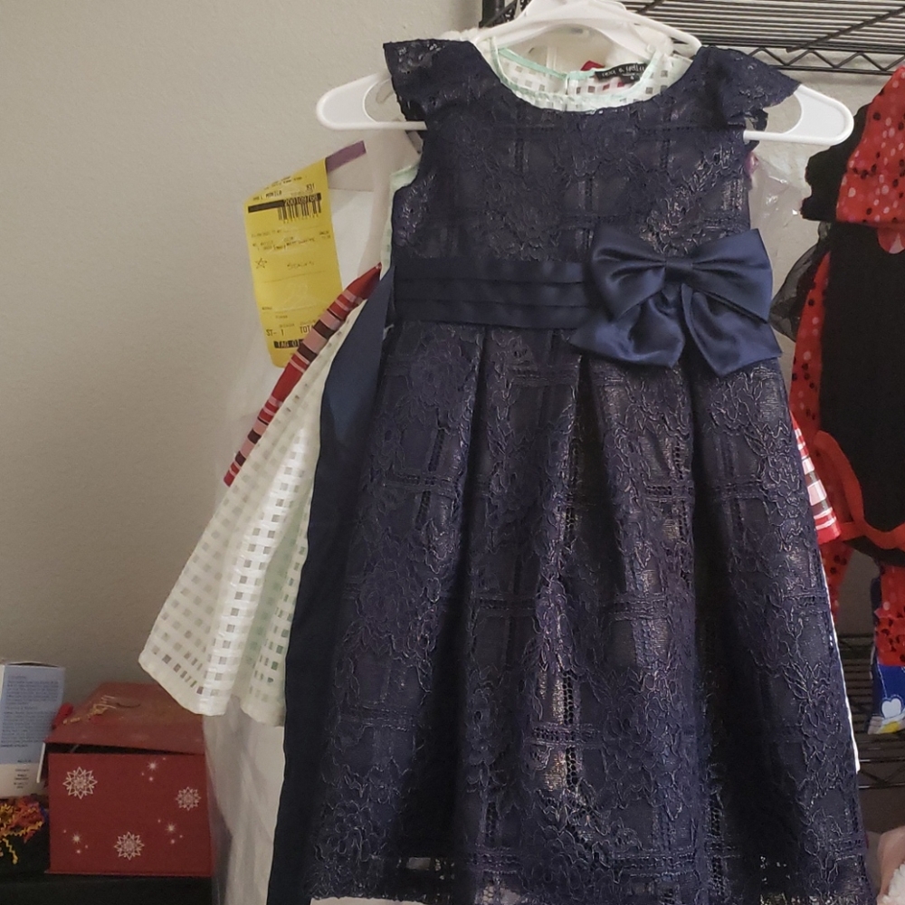 Girls dress
